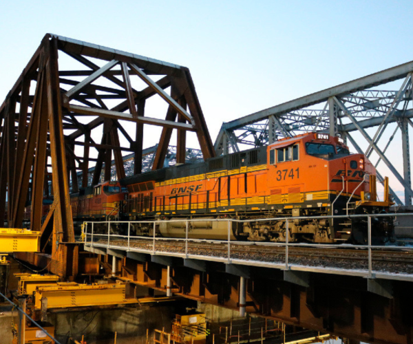 BNSF Bridge 369.9 over Grand River